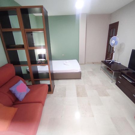 Piso Compartido Delyrent En San Ildefonso Apartment Jaen Luaran gambar