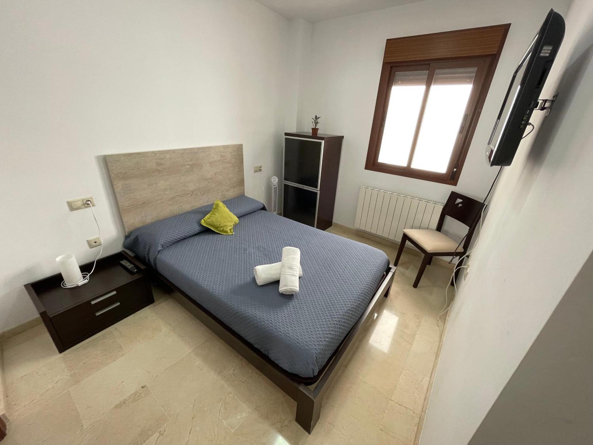 Piso Compartido Delyrent En San Ildefonso Apartment Jaen Luaran gambar