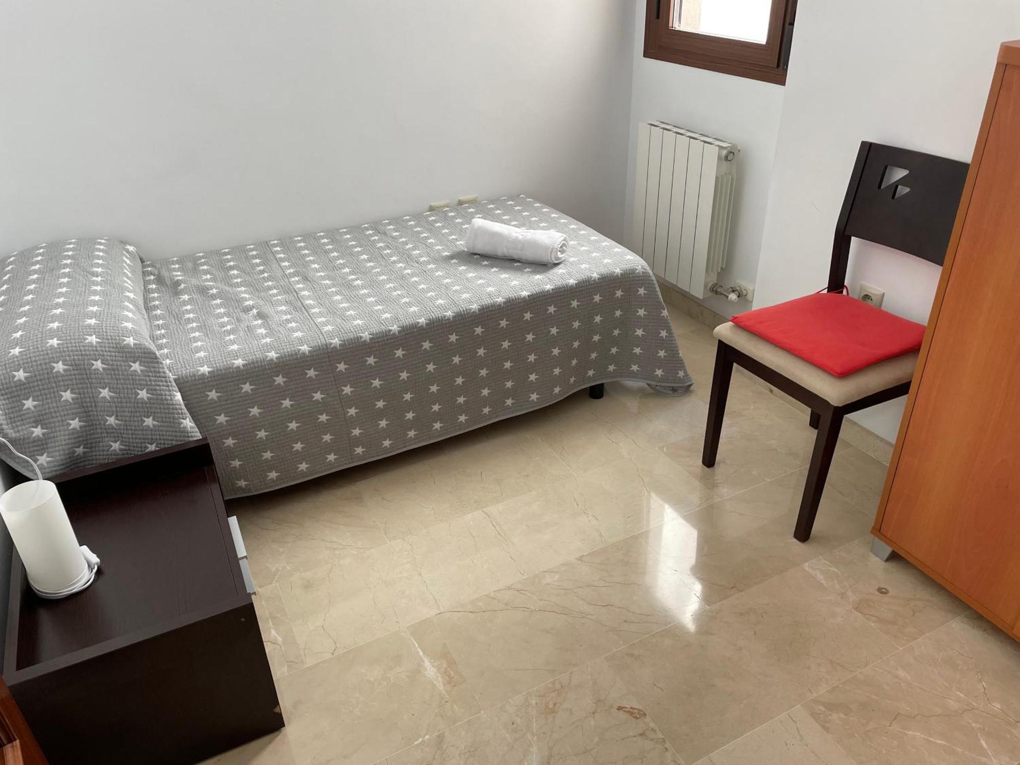 Piso Compartido Delyrent En San Ildefonso Apartment Jaen Luaran gambar